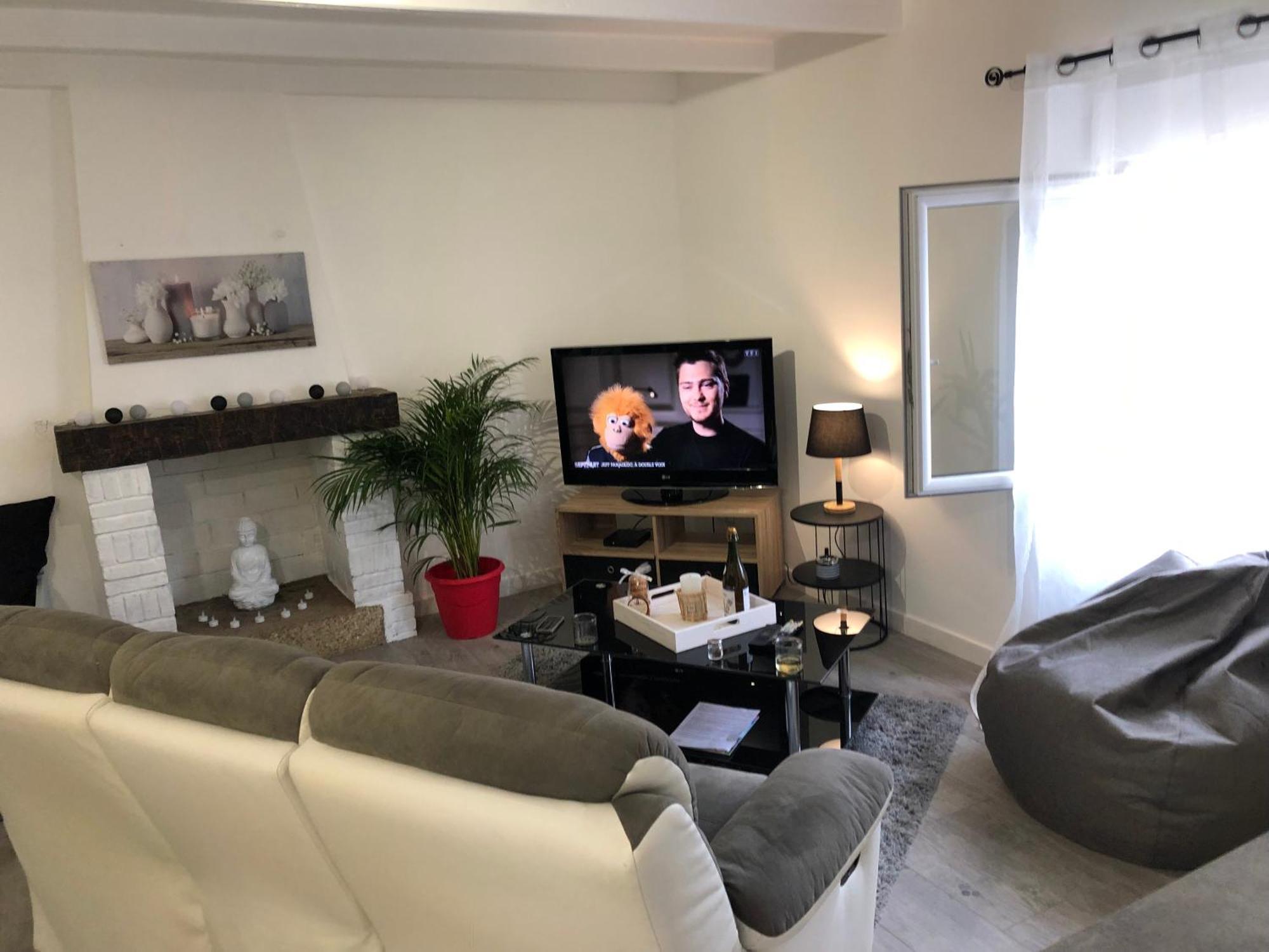 קונקרנו Loue Tres Bel App 75 M2 Deco Modern 150 M Port- Ville Close-Halles-Marche 15Mn מראה חיצוני תמונה